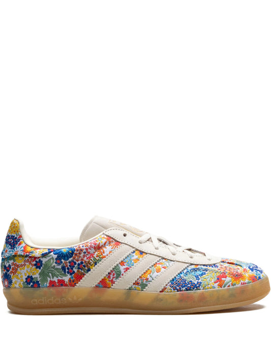 Gazelle Indoor – Liberty Floral Embroidery